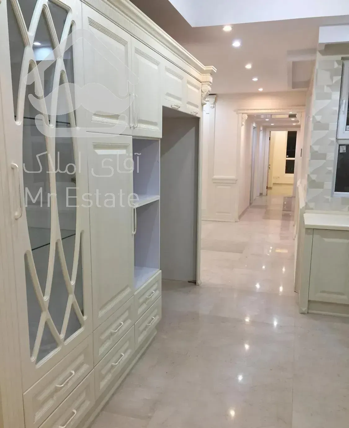 آپارتمان تهرانپارس ۲۳۰ متر ۳ خواب نوساز