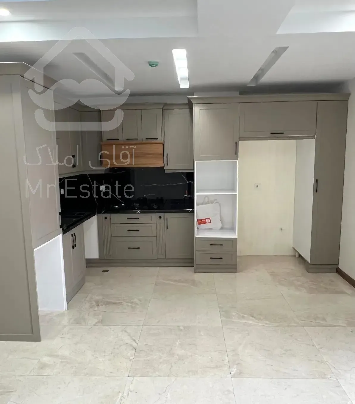 83متر/نوساز کلیدنخورده/پلان بی‌نقص/ مینیمال/ مدرن