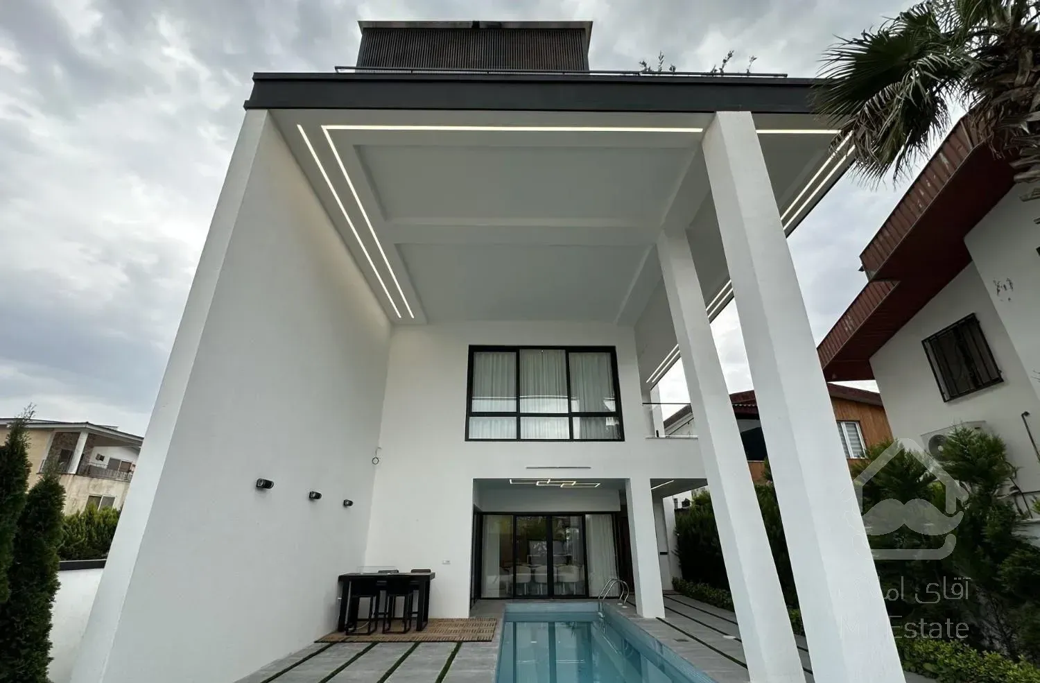 چلک / ویلا نوساز فول فرنیش استخر دار