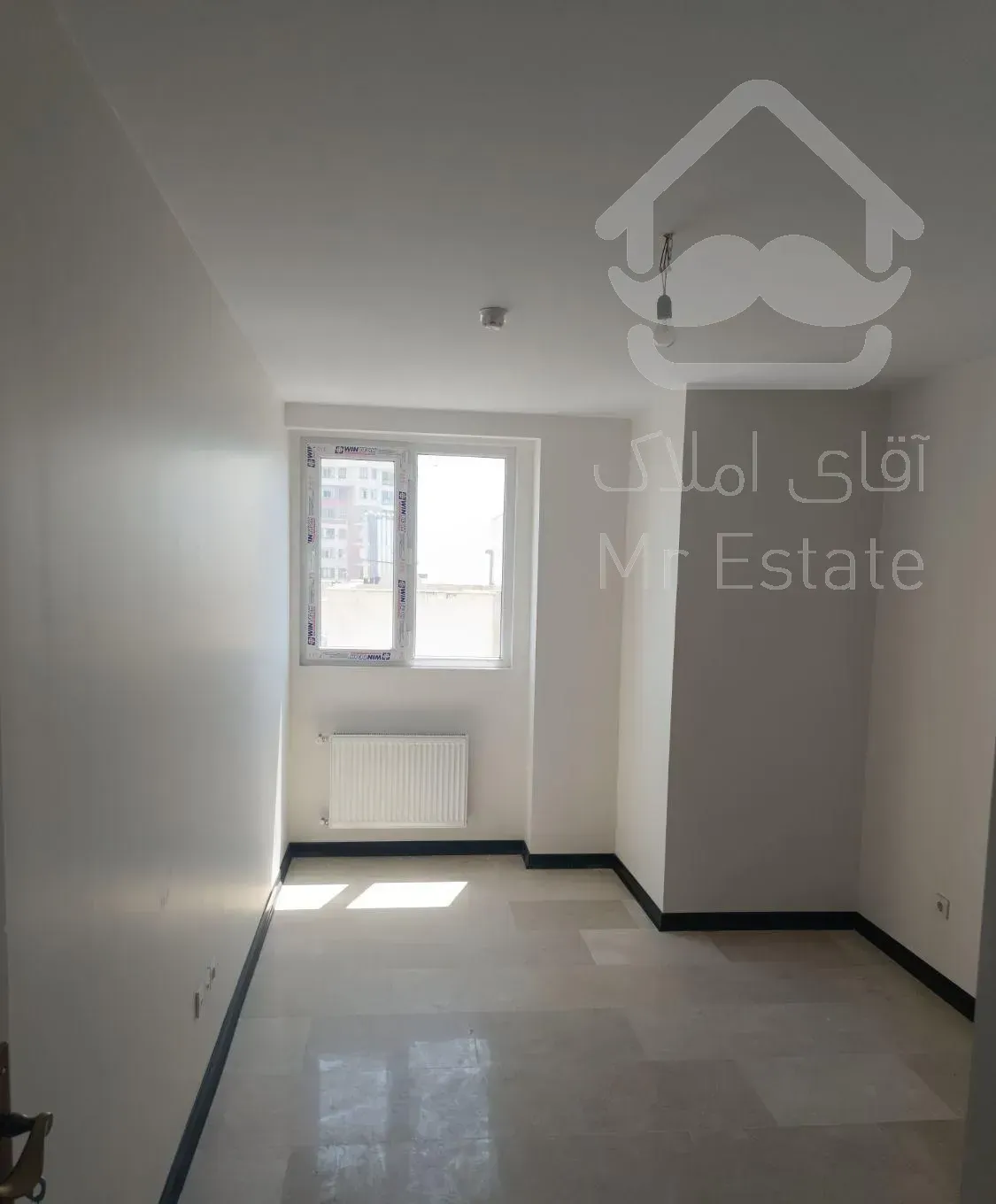 114 متر طبقه 5 روبه آفتاب کلید نخورده