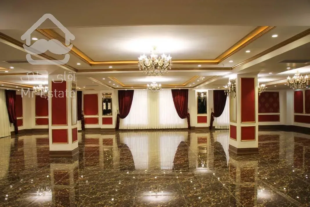 برج باغ مجلل مژده