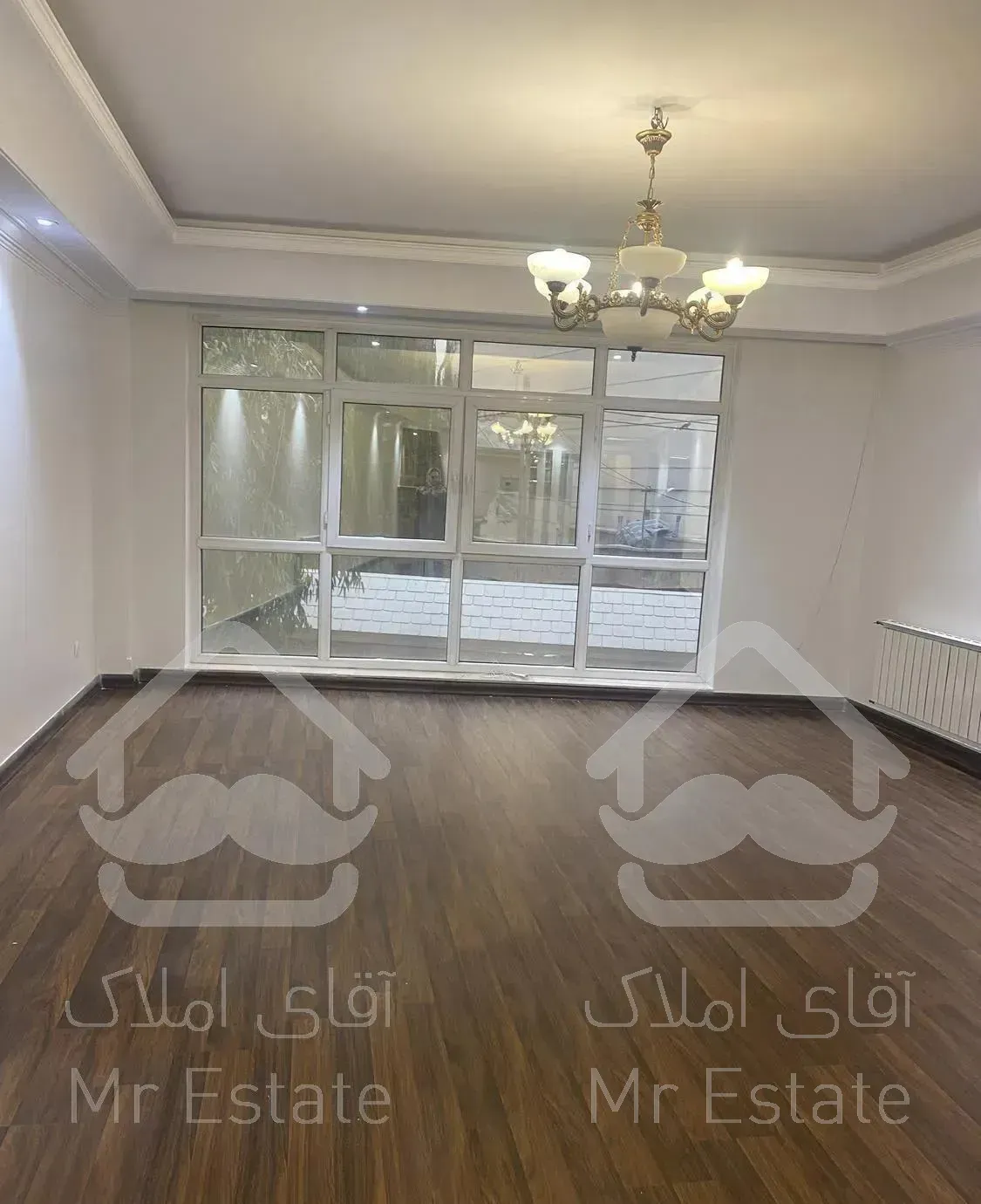 آپارتمان ۱۶۰ متری سه خوابه بر خیابان واعظی