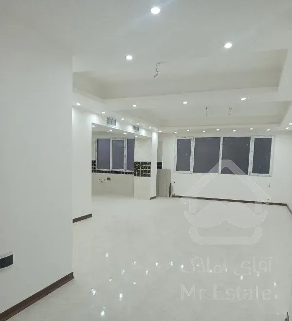 140م،سه خواب، دو بر و پرنور ،پذیرایی بزرگ