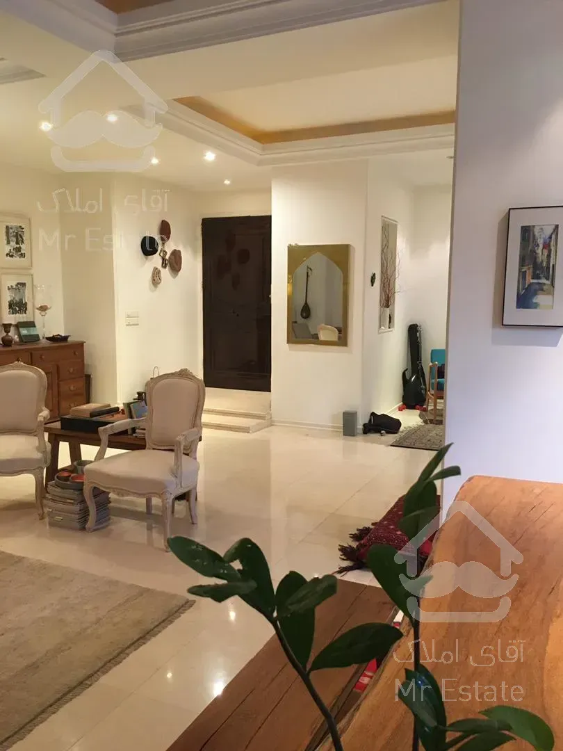 فروش کامرانیه شمالی ۱۲۰ متر دو‌خواب