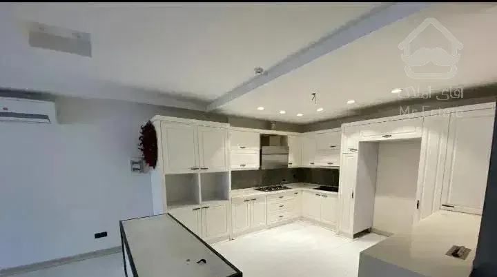 با اصالت ترین ساختمان گلشن/۱۸۵متر تکواحدی