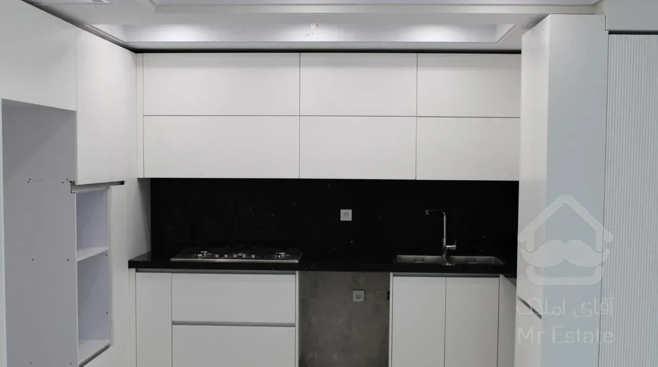 فروش ۴ طبقه تکواحدی ۱۱۰ متری یکجا سیدخندان