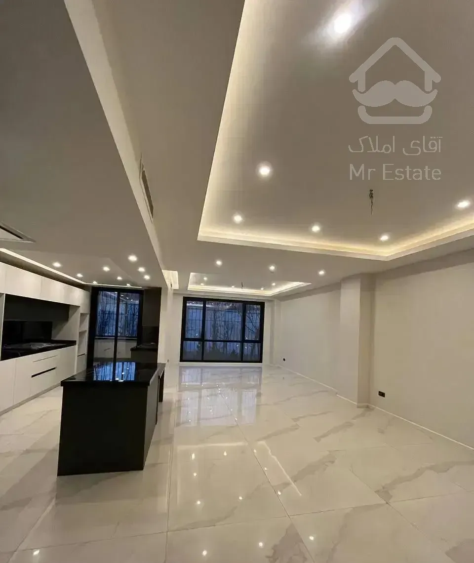 ۱۵۲ متر*تک واحدی*نوساز ۲ پارکینگ