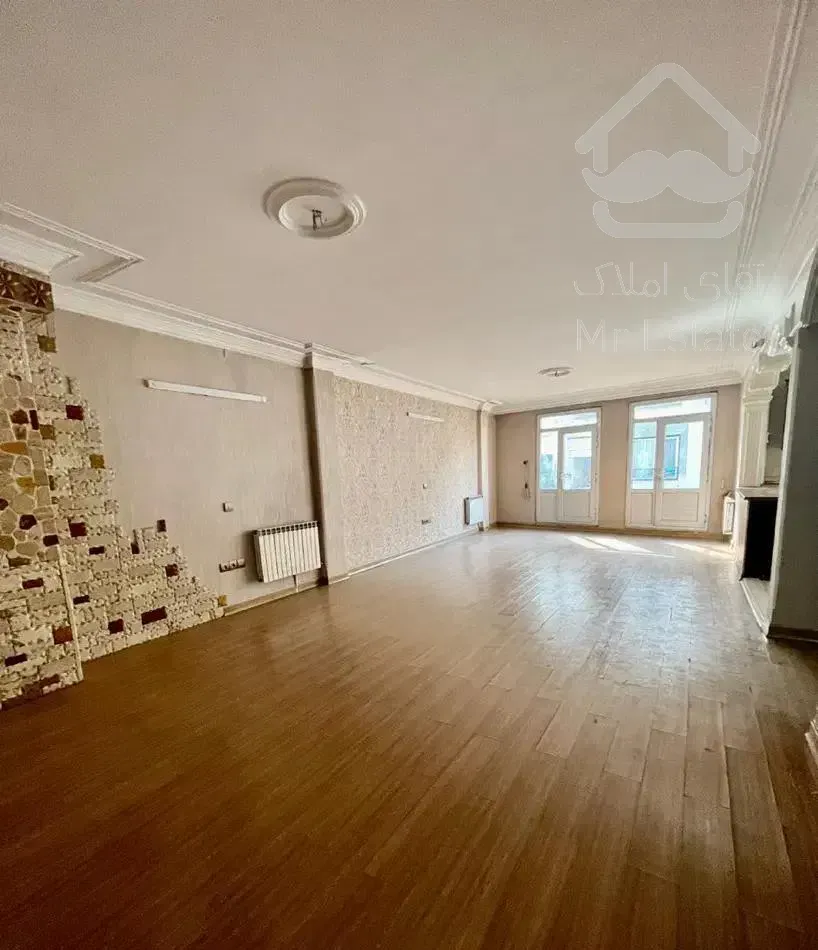 لوکیشن دنج پاسداران بهارستان۱۲۰متر/۳ خواب/تکواحدی