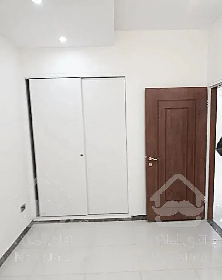 آپارتمان/۱۱۰متر/فول امکانات