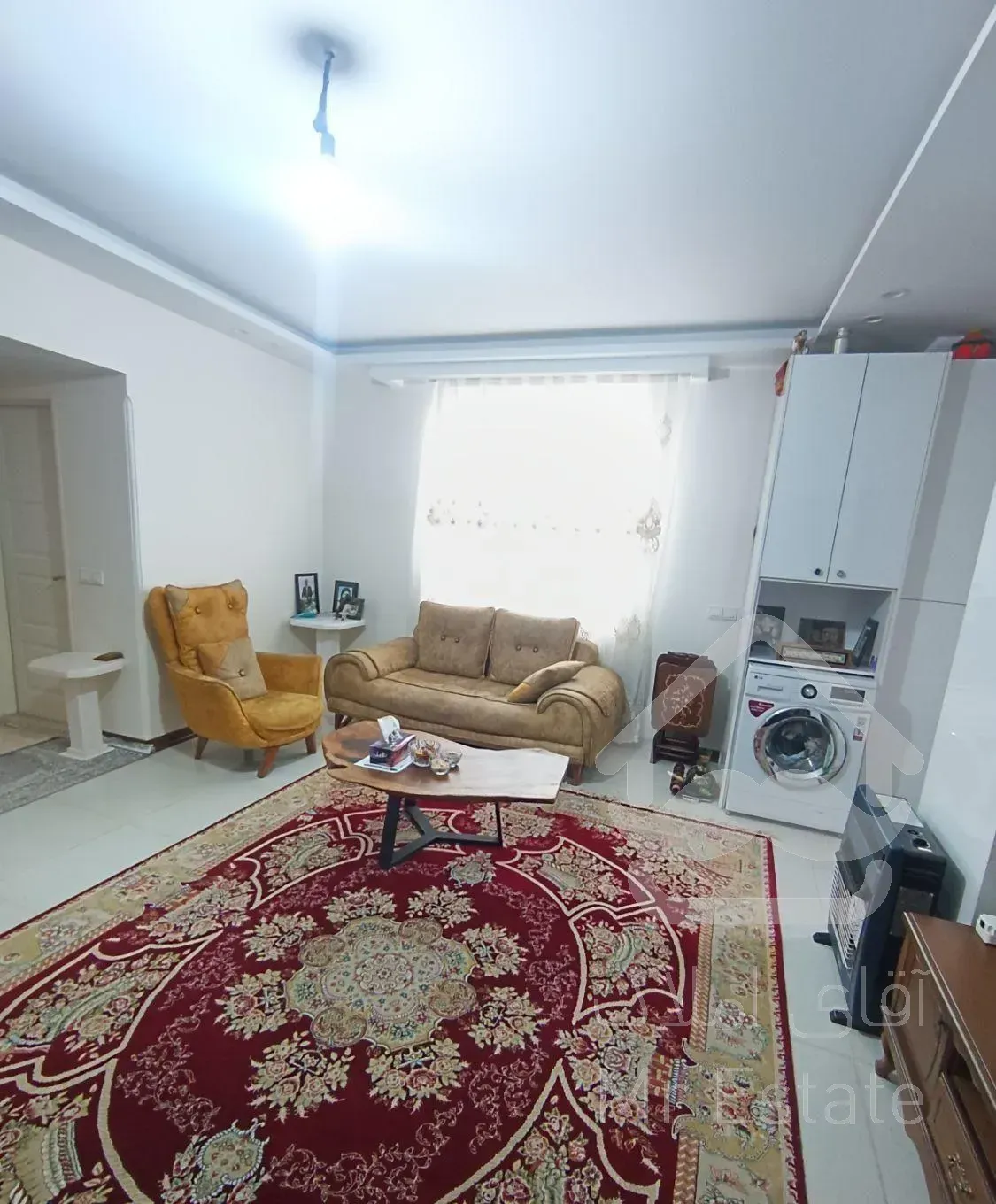 پازوکی ۶۱ متر/دو خواب/تک واحدی خوش نقشه