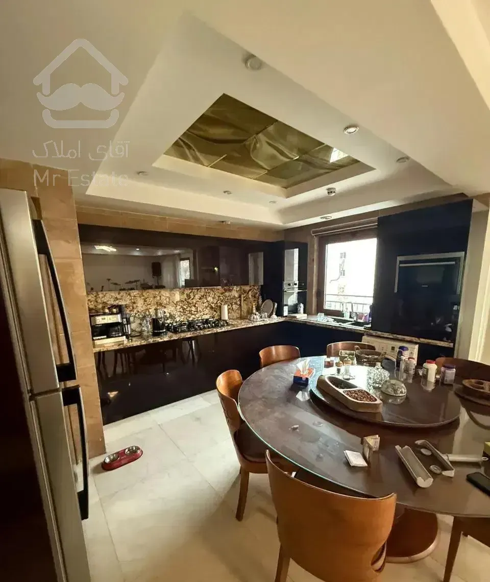 ۱۴۰ متر ۲ خواب **برج باغ**