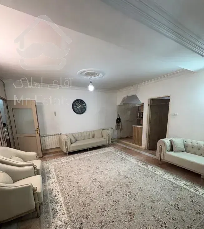 ۵۲ متر/قلب شهرک سینا/رو به نما