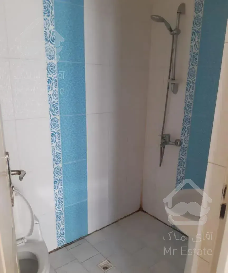 ۶۳متر مخبری