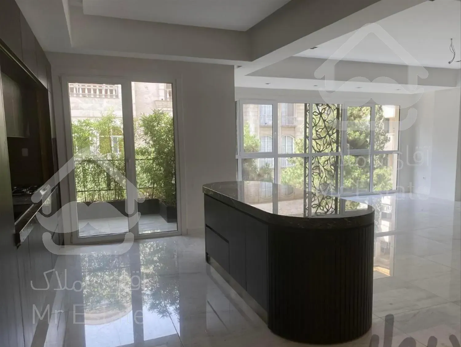 شاهکار/لـابـی روف گاردن/۱۵۰متر۳خواب/پالیزی