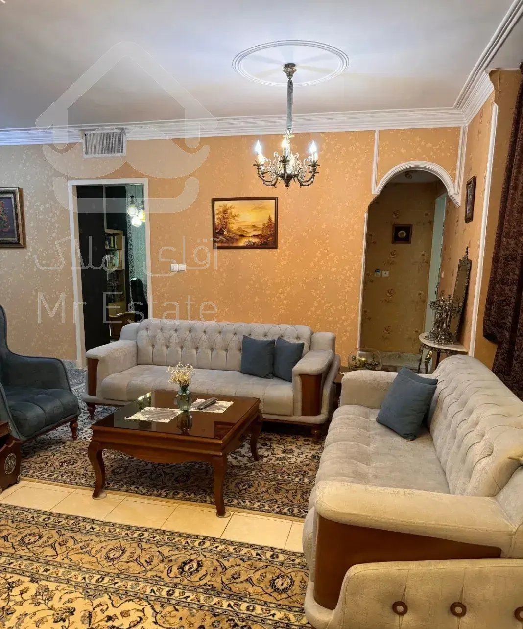 ۱۵۰متر۳خواب پارکینگ انباری چهارراه شاپور قابل تبدی