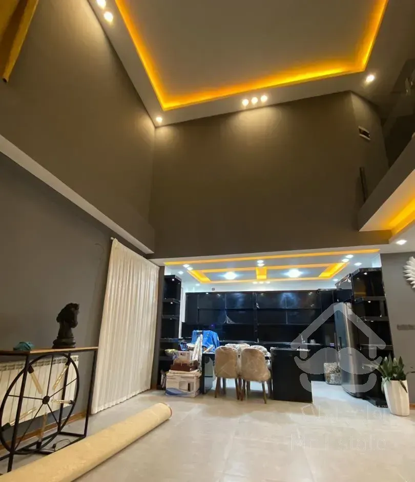 /ویلایی زمین 250بنا 280متر منطقه برند/