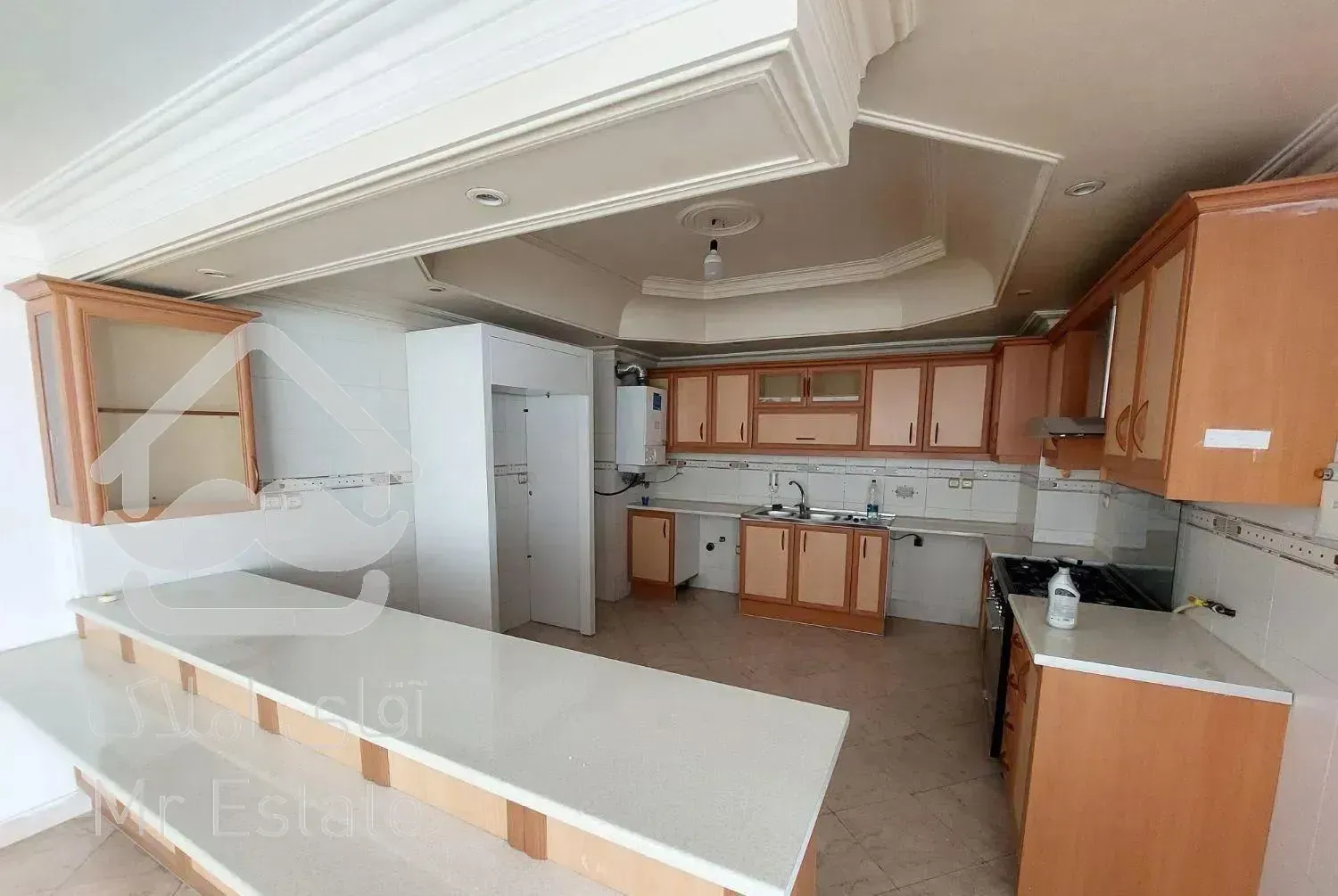 ۱۶۵ متر ۳ خواب فول امکانات