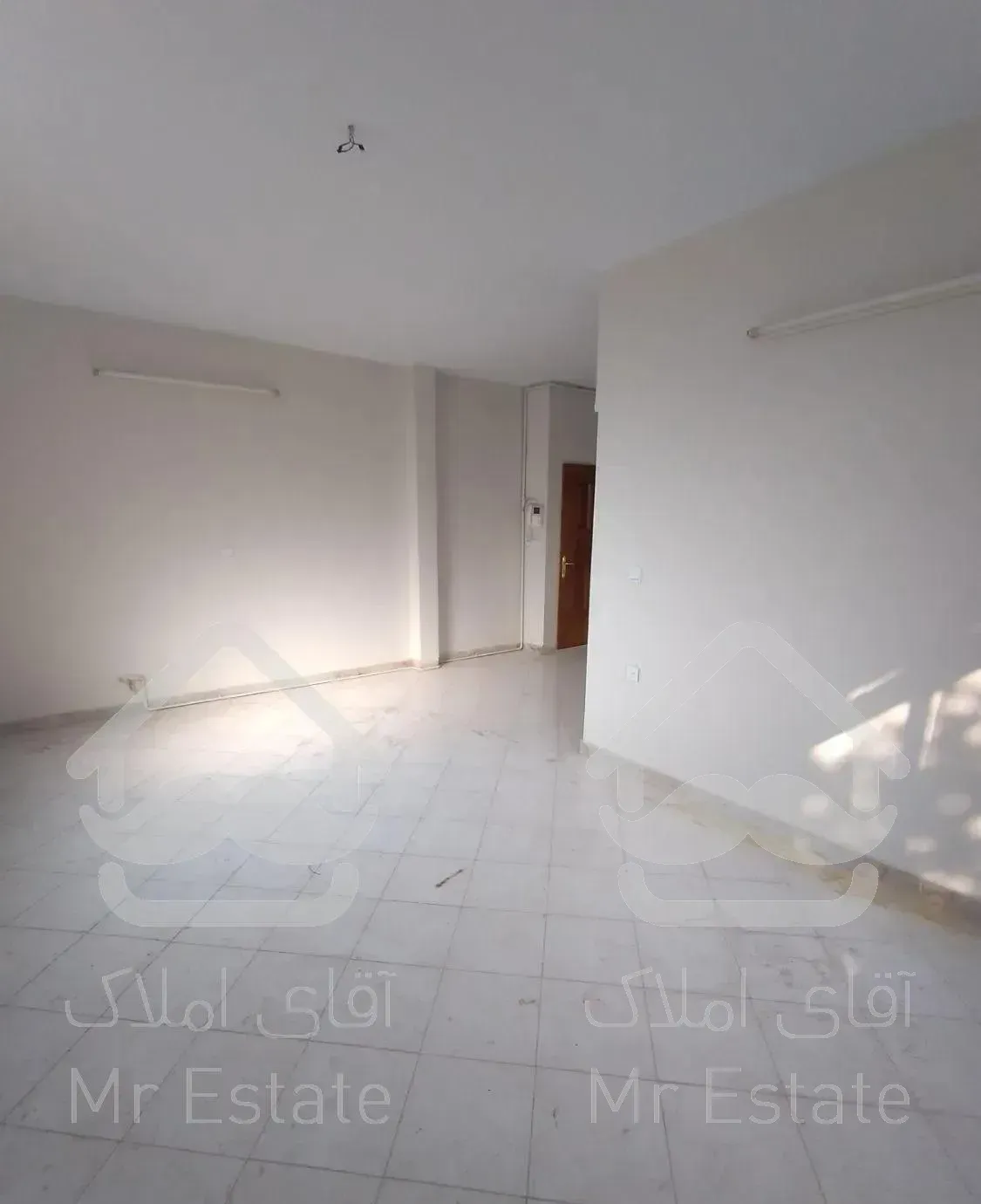 ۶۲ مترطبقه سوم بسیار خوش نقشه