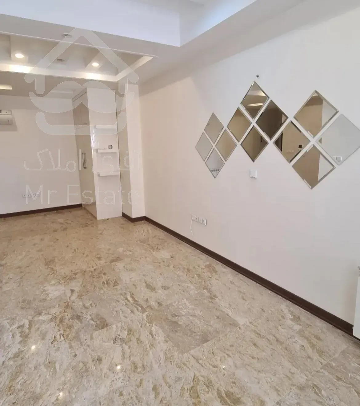 فروش آپارتمان ۸۰ متری ۲ خوابه در نیرو هوایی