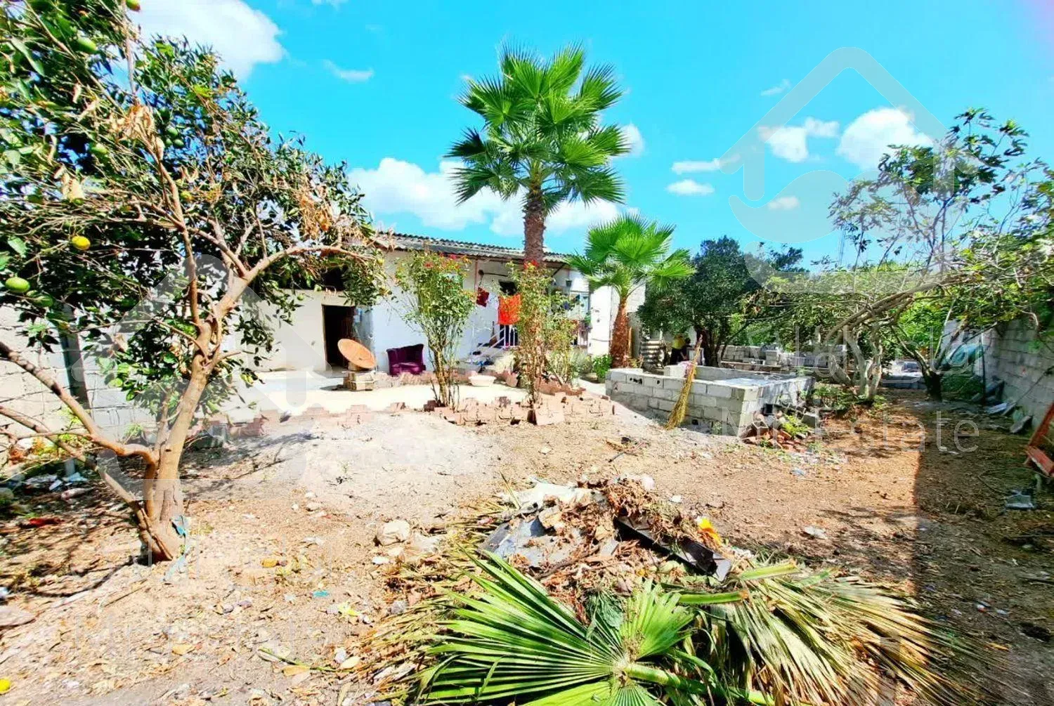 ویلاباغ جنگلی حیاط دار/300مترزمین/منطقه خوش نشین