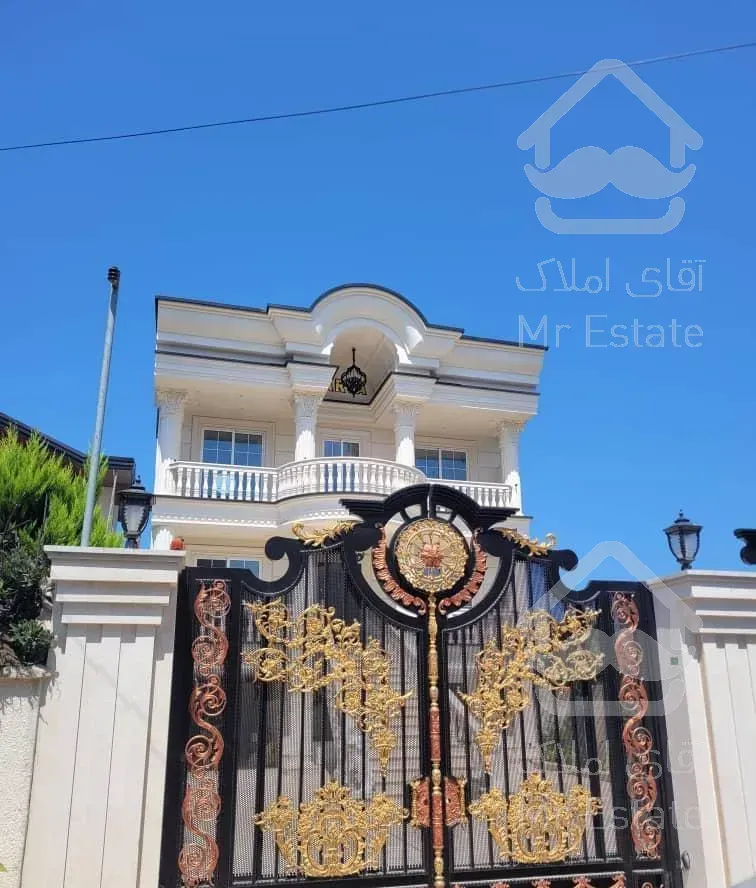 فروش ویلای سوپر استخردار