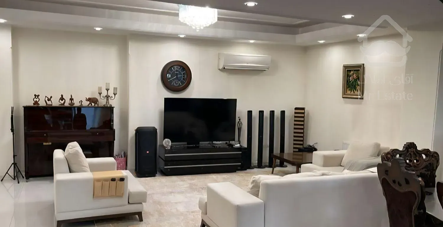 فروش آپارتمان ۱۹۲ متری در پیروزی