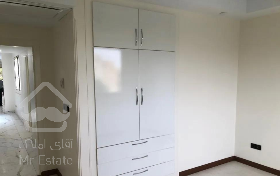 آپارتمان ۱۴۹ متر تکواحدی فرعی دنج