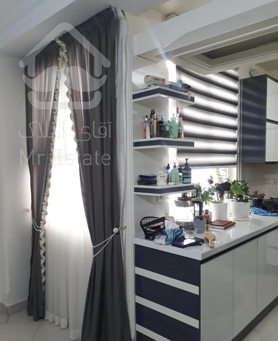 ۴۲ متر فول امکانات