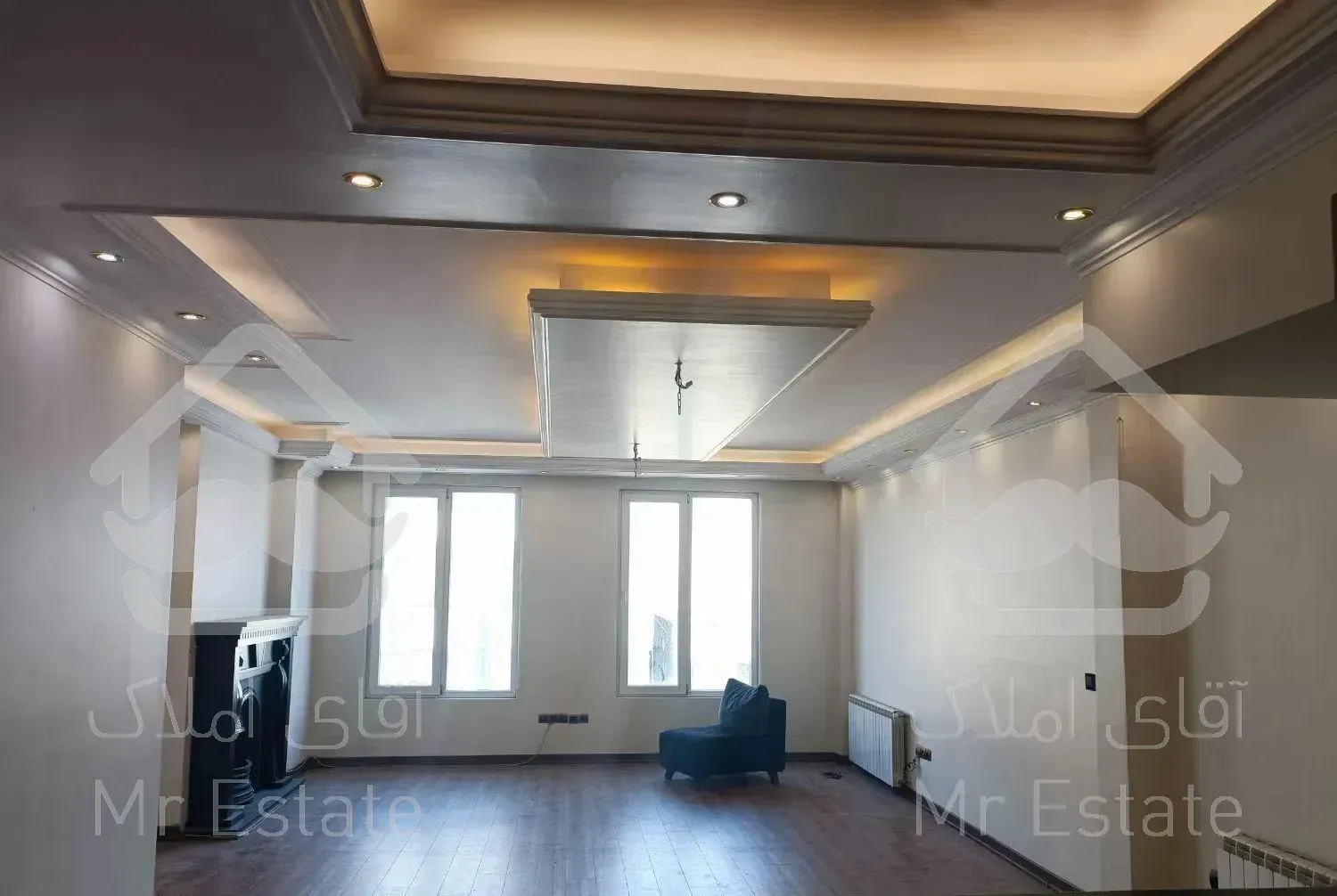 108متر.دو خواب.خ سنایی.