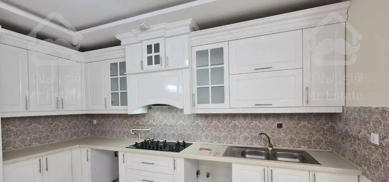 ۱۲۳ متر کلید نخورده فول امکانات