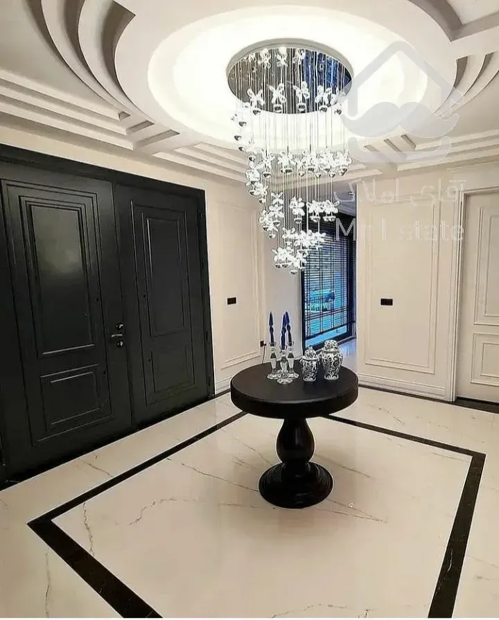 ۱۲۰متر در دریاچه