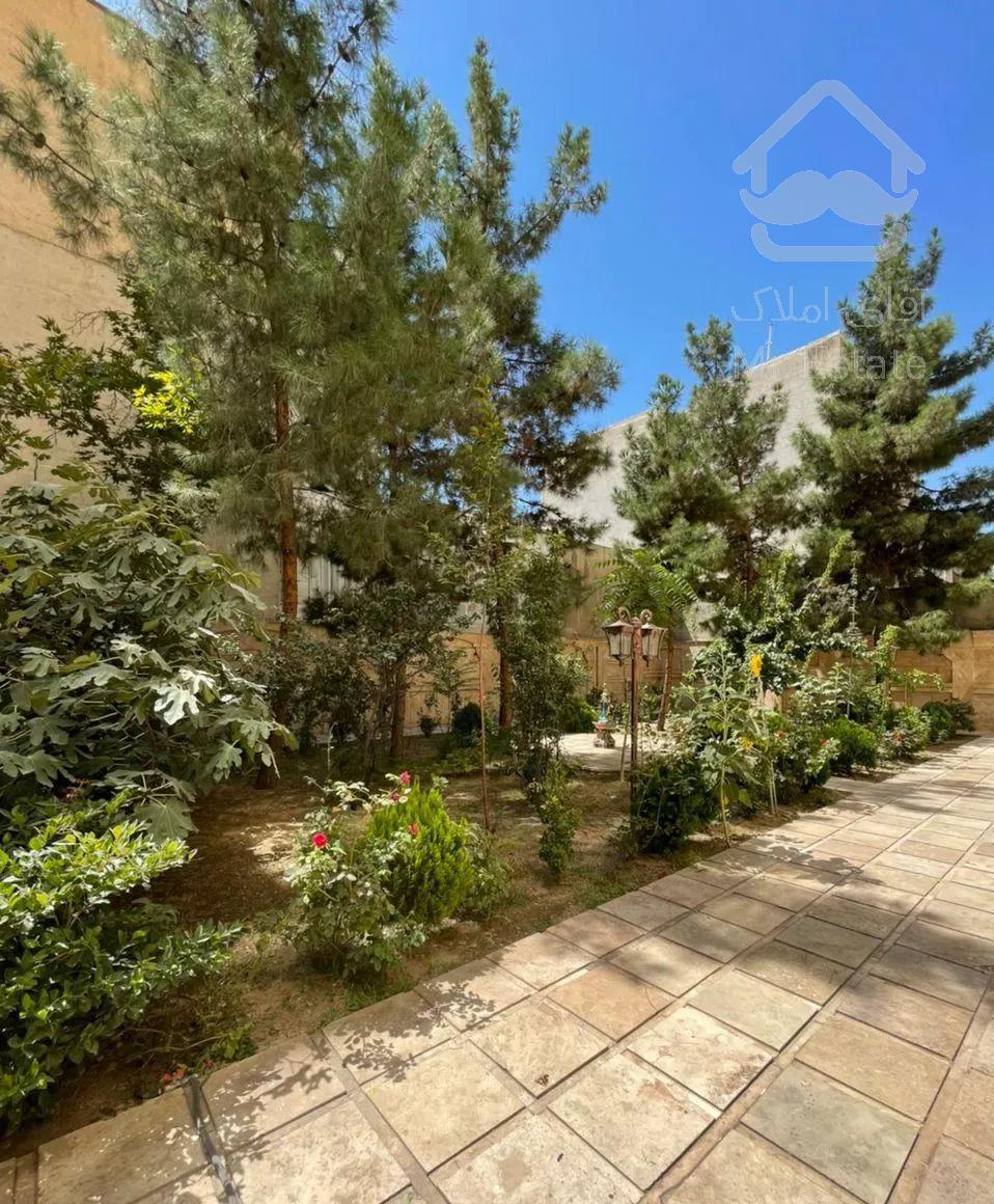 ۱۰۶ متر،دو خواب، سالن پرده خور، نوساز