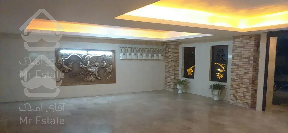 آپارتمان 100 متری   نوساز  میدان امام