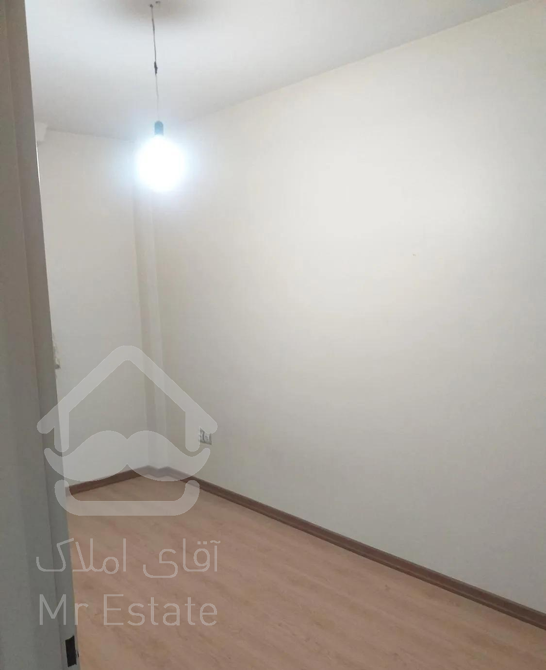 آپارتمان ۸۰ متر ۲خواب تک واحدی