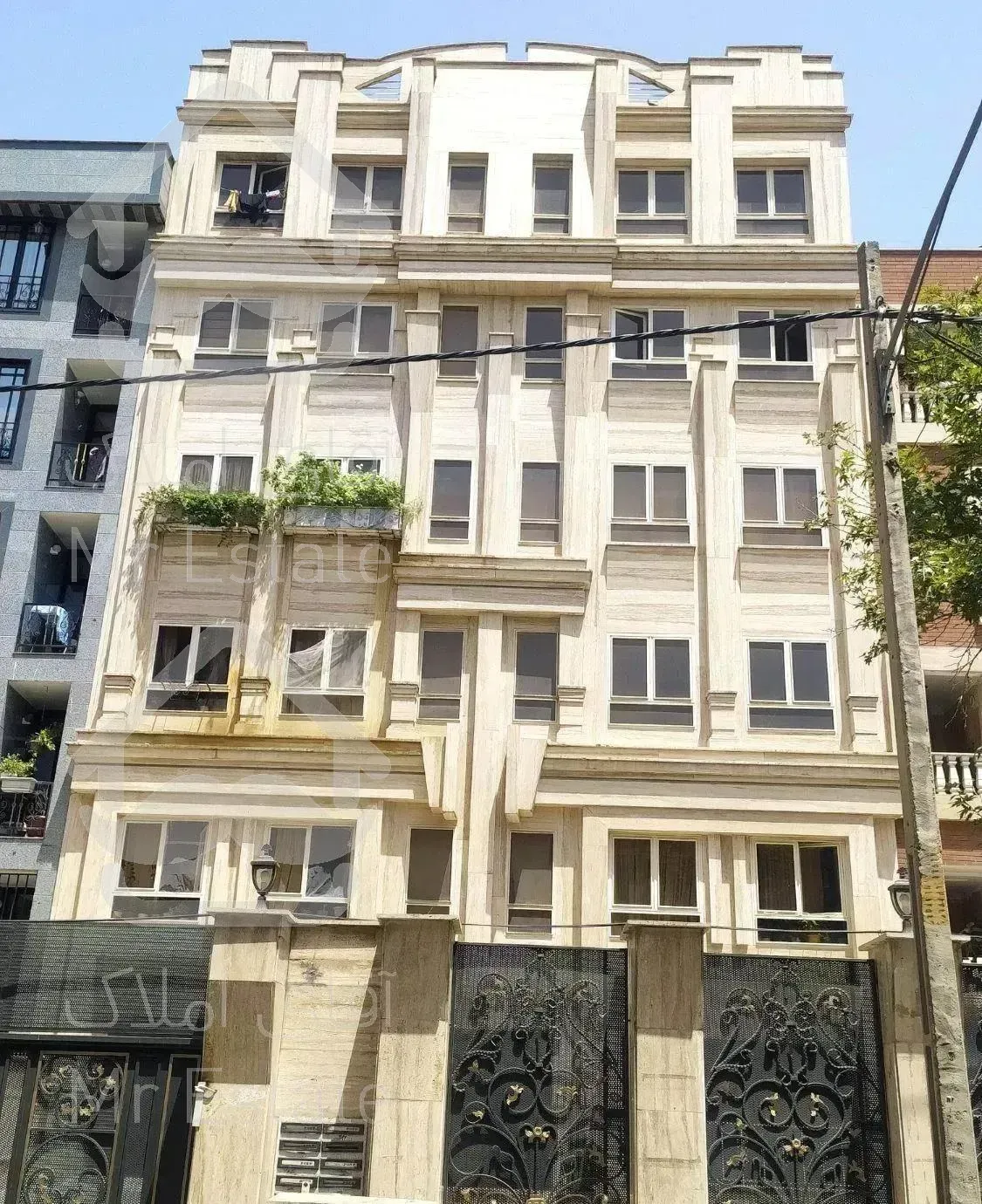 ۸۹ متر دو خواب فول بوستان استخر