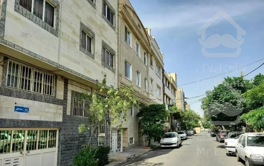 فروش۳طبقه‌یکجا/جنوبی/دهکده‌المپیک/منطقه۲۲