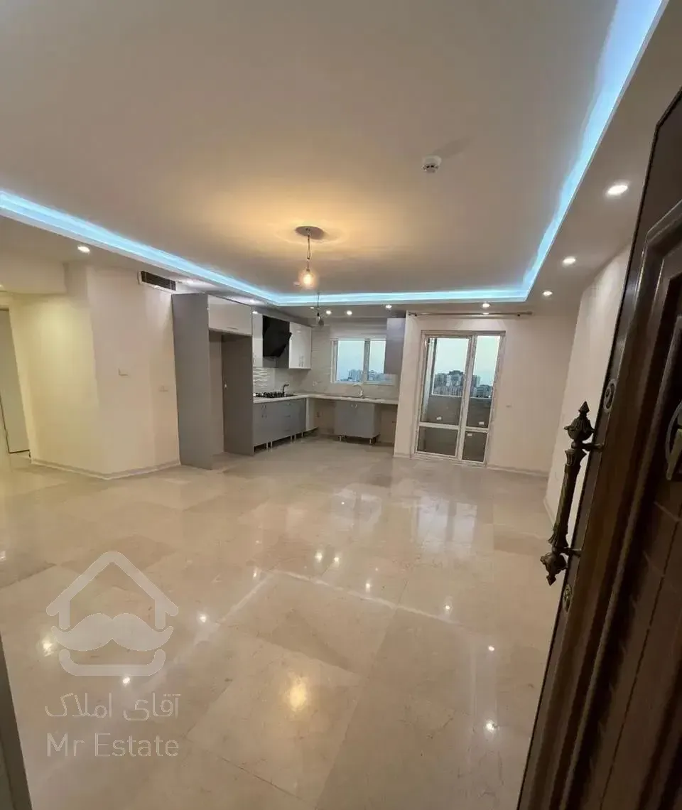 آپارتمان۳ خ، شهرک غرب،خ مهستان