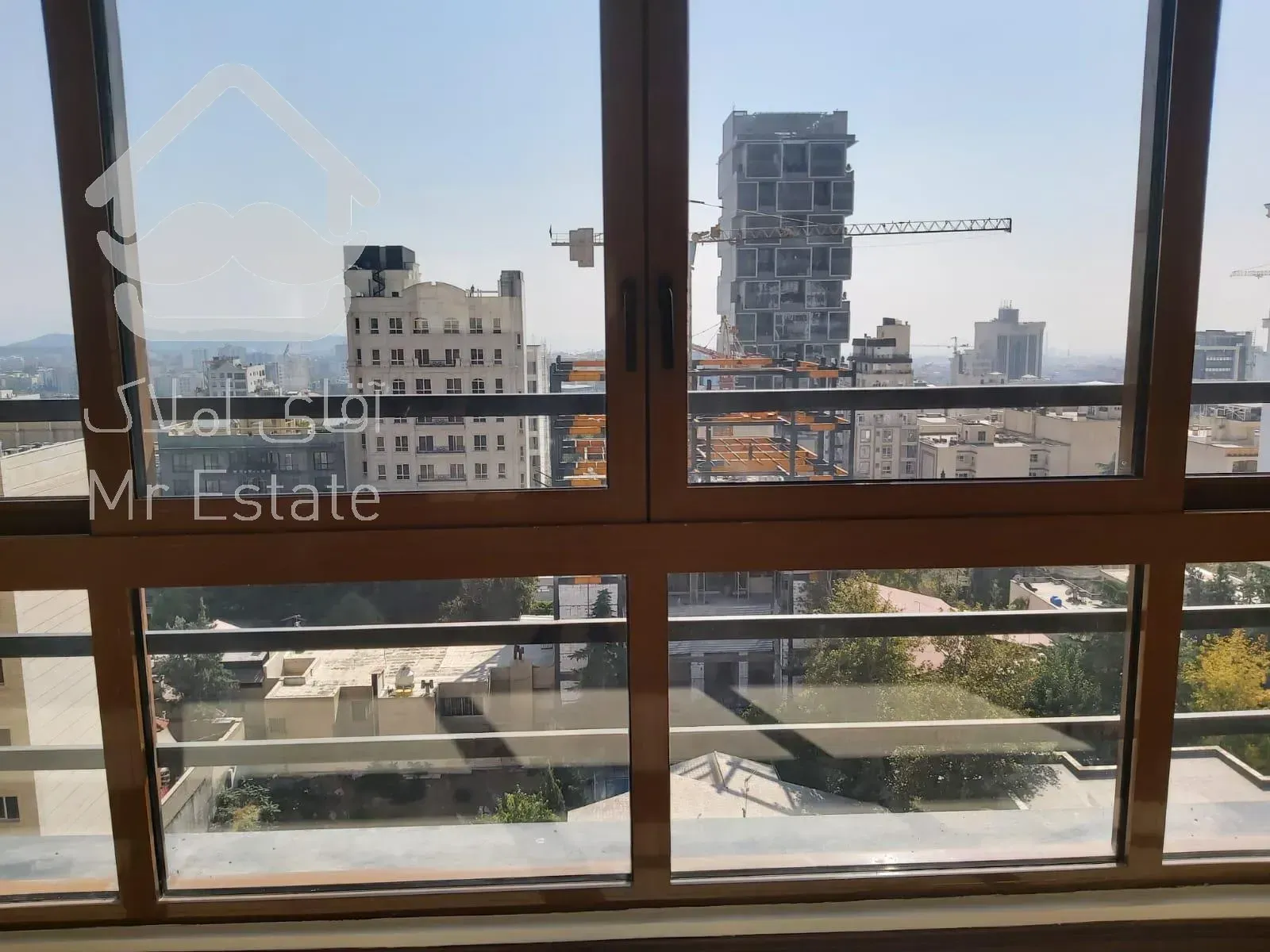 رهن و اجاره آپارتمان ۲۵۰ متری ۳ خوابه در اقدسیه