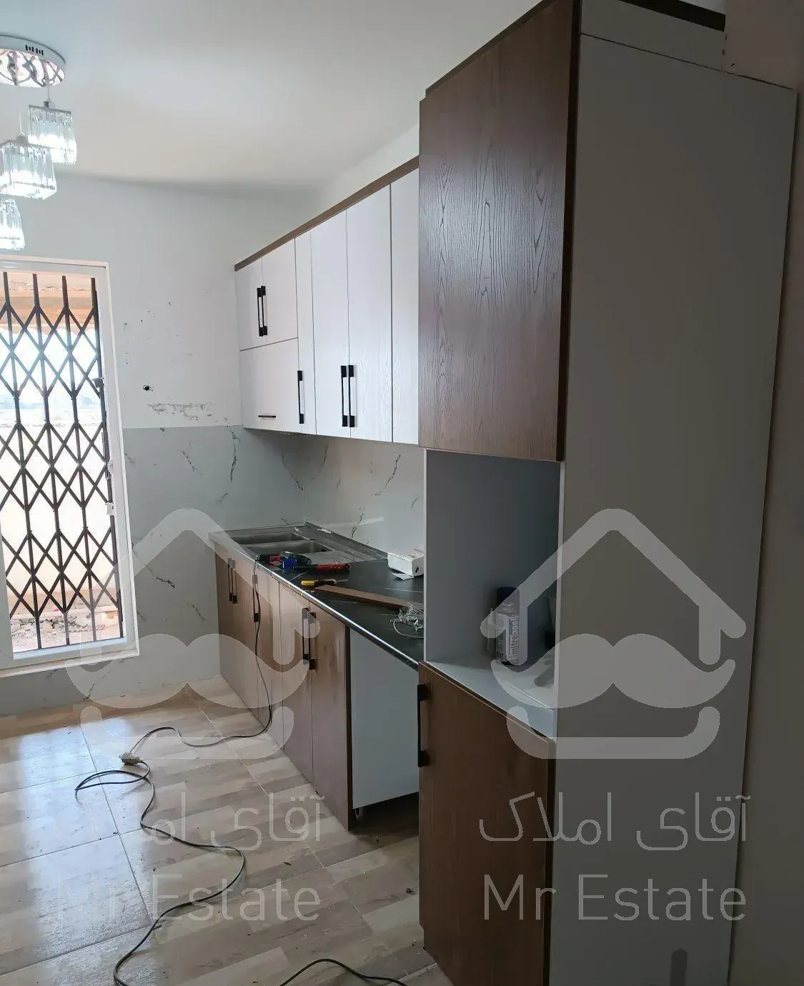 نصاب کابینت کمد