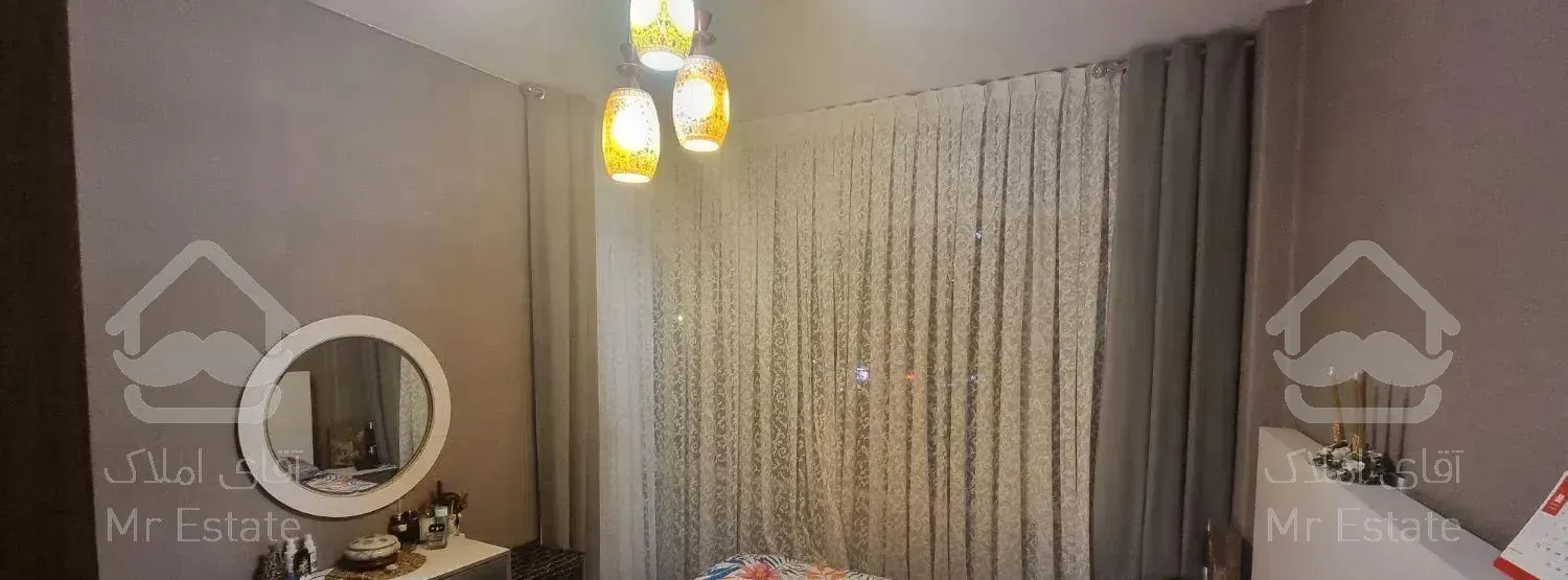 شهید عراقی ۸۰ متر ۲ خوابه فول امکانات