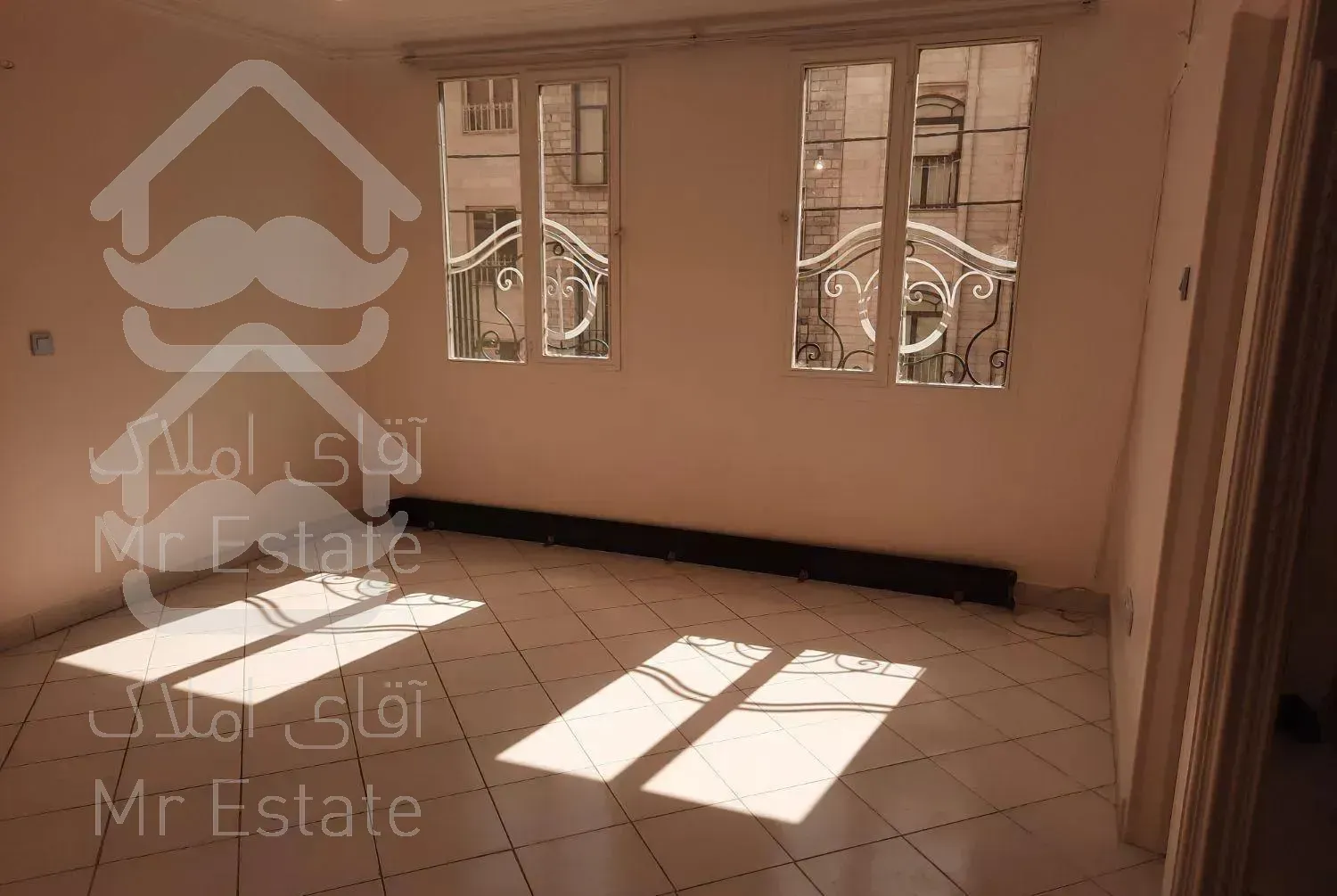 ۴۷ متر یک خوابه نبرد شمالی خ فرزانه غربی