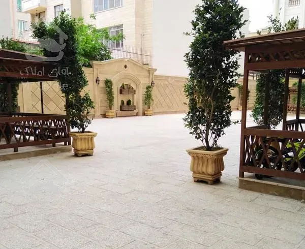 دفترفروش برج مجلل گل نرگس/۶۰متر،سالن پرده خور