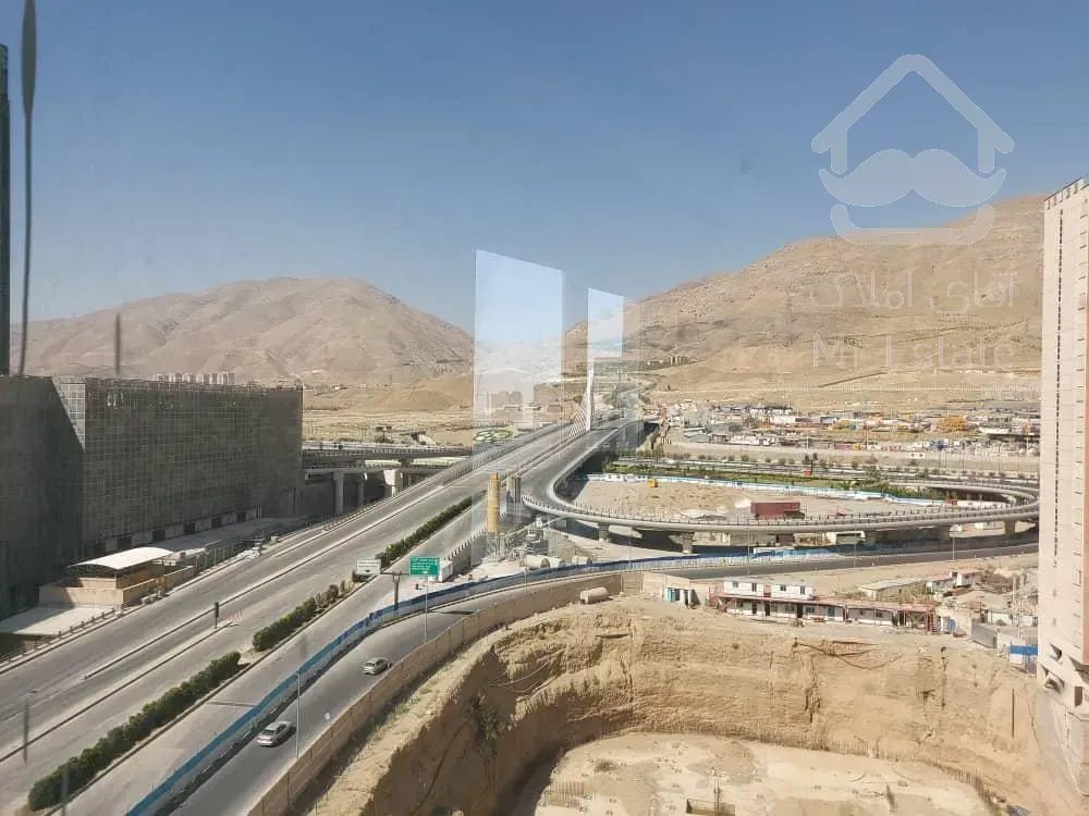 واحد۱۳۸متری دربهترین لوکیشن درشهرک راه اهن باسندتک برگ