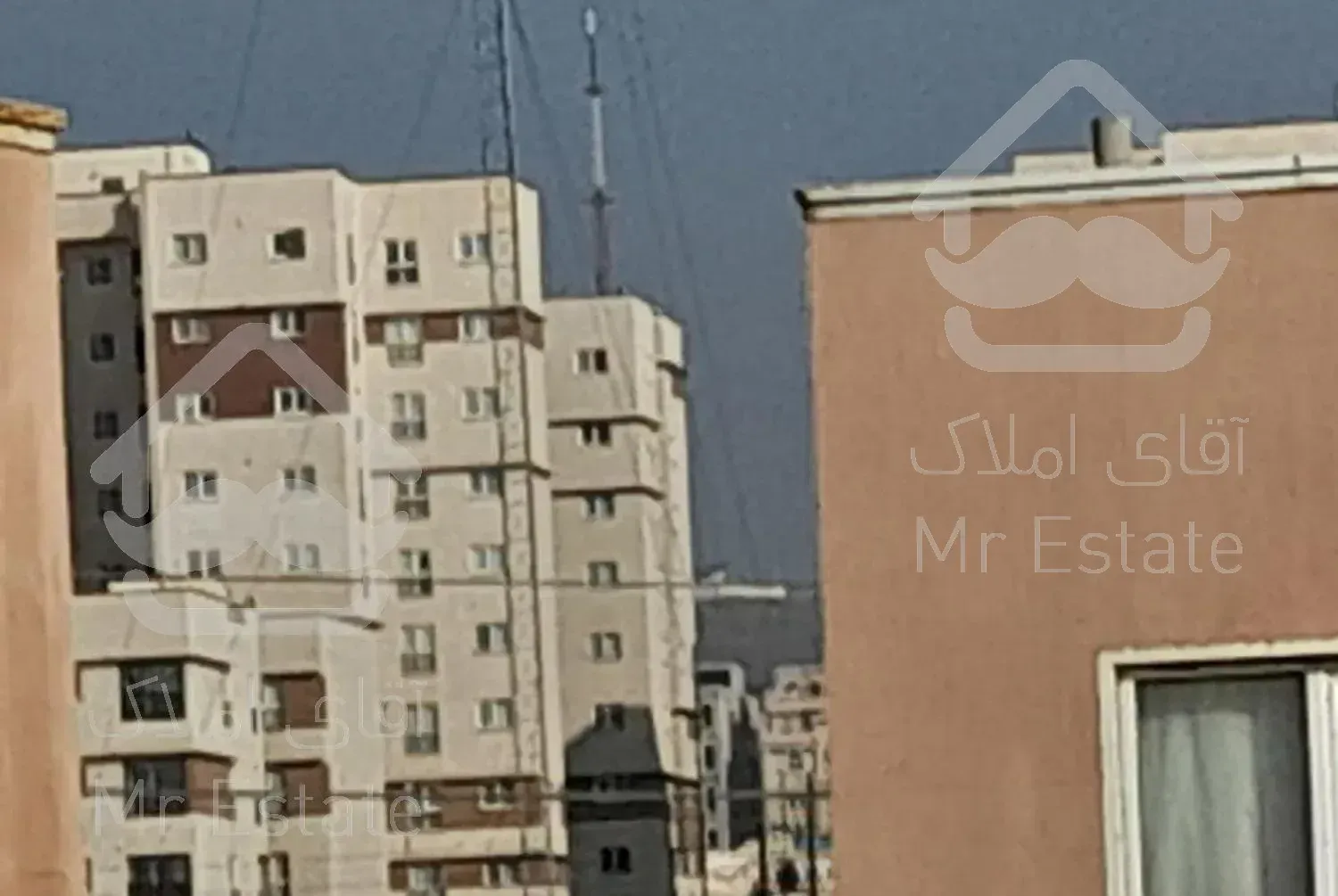 ۱خواب فاز۳کم واحدکم طبقه۶۴متربا مستاجر