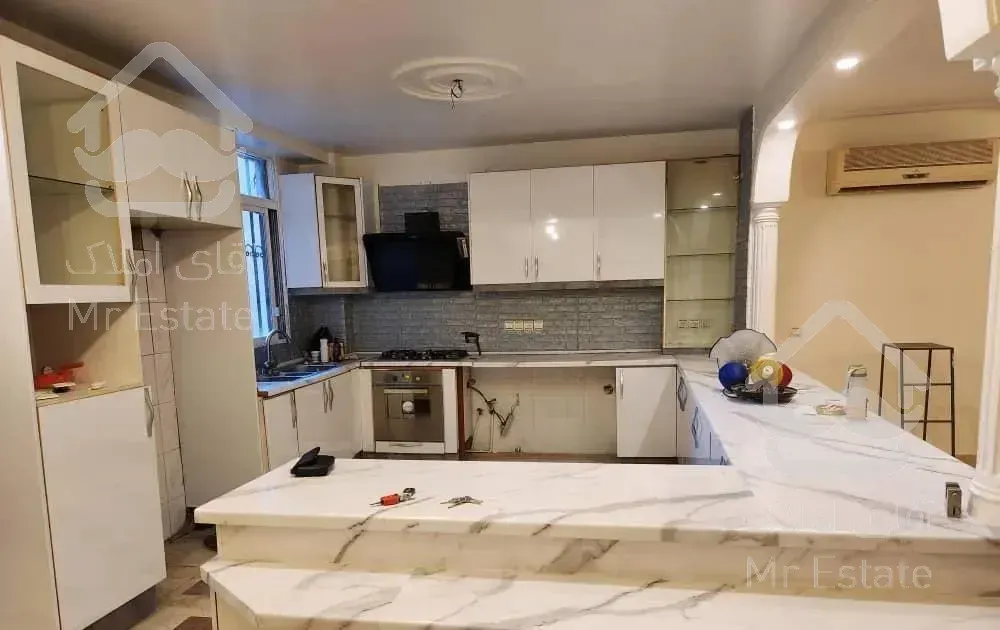 رهن آپارتمان ۱۷۰متری سه خواب بلوار دریا