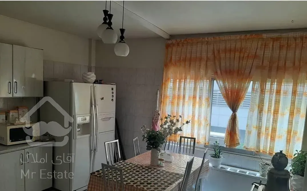 آپارتمان 118متری / 2خواب /فول /میدان ولیعصر