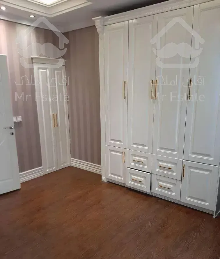 ۱۶۰ متر ولنجک اپارتمان شخصی ساز