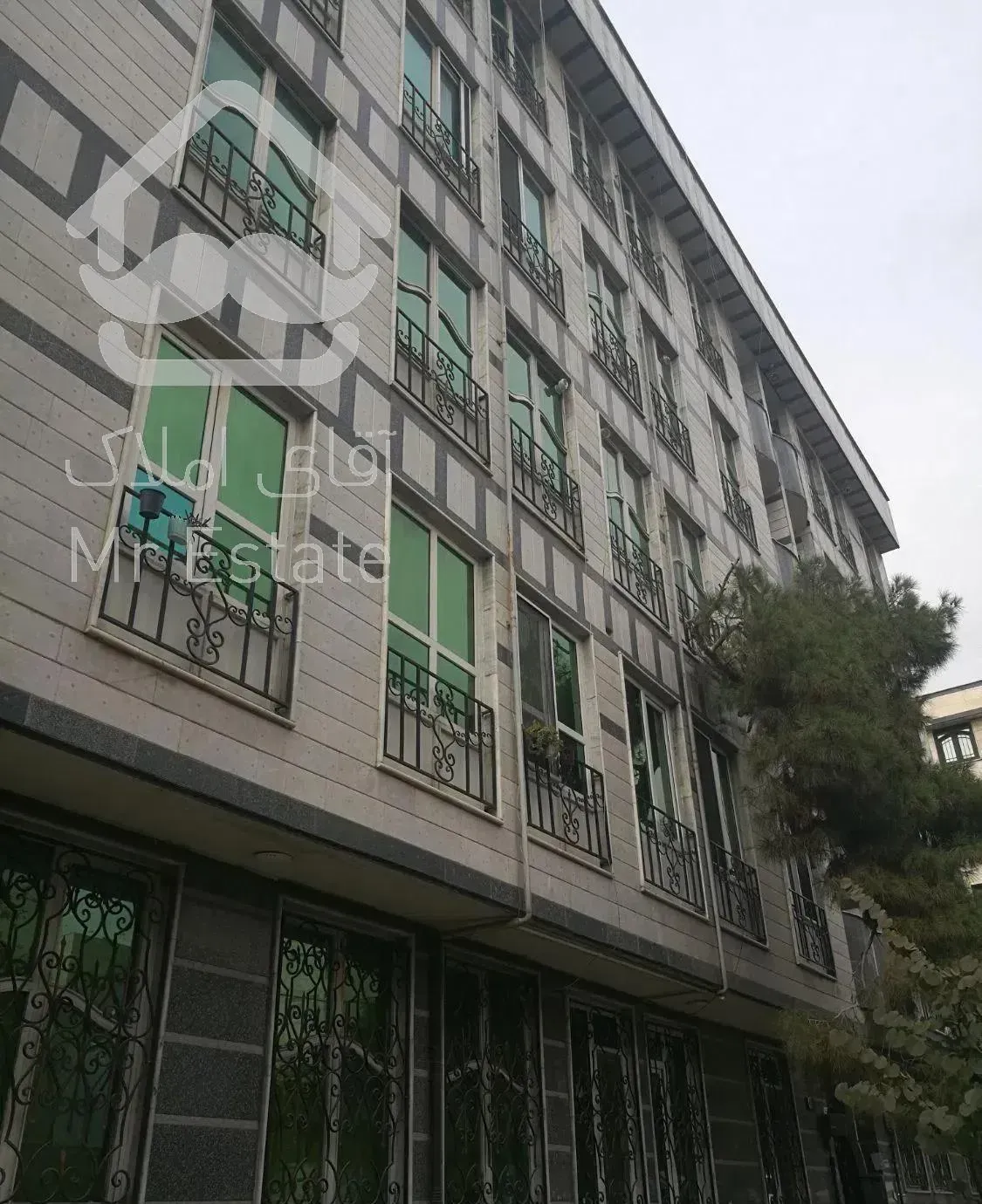 65 متر فول امکانات