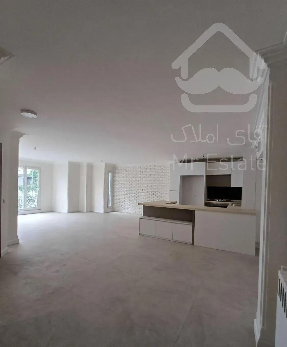 اجاره آپارتمان ۱۳۰ متری ۳ خوابه در فرمانیه غربی