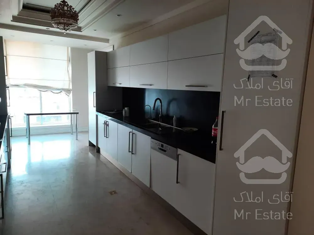 رهن و اجاره آپارتمان ۲۷۵ متری ۳ خوابه فرمانیه